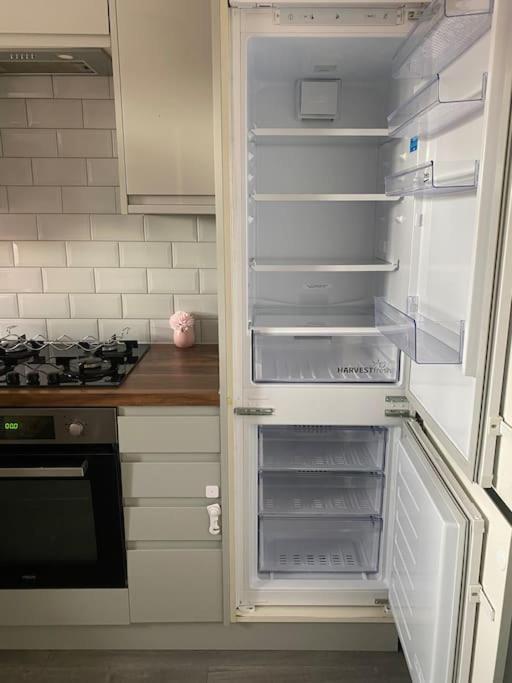 Brighton New Apartment Free Parking Sleeps 6 Kültér fotó